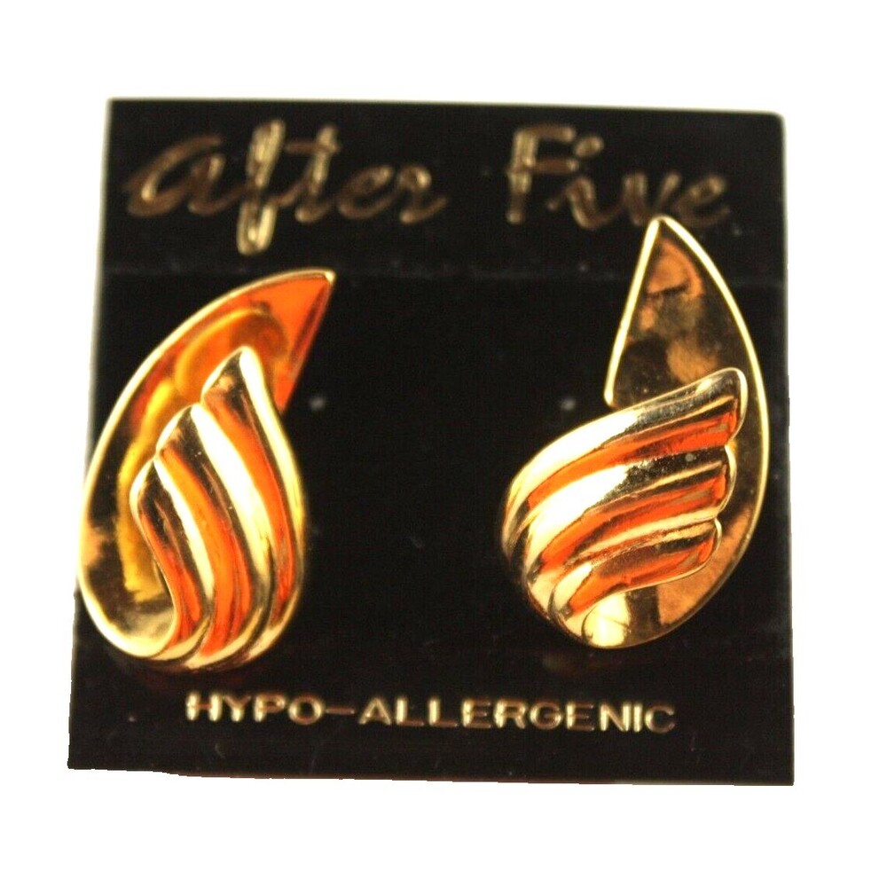 Vintage Seashell Earrings Pierced Gold Tone Drop Textured After Five Beach
